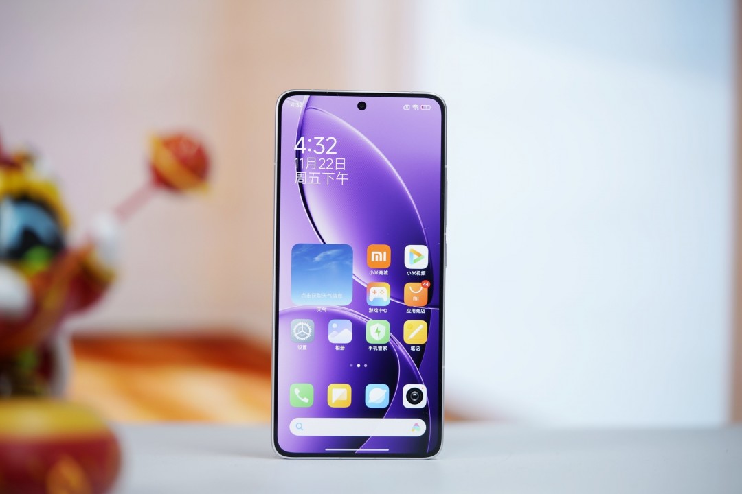 REDMI K80系列销量神话!332万激活量碾压友商 卢伟冰揭秘制胜关键