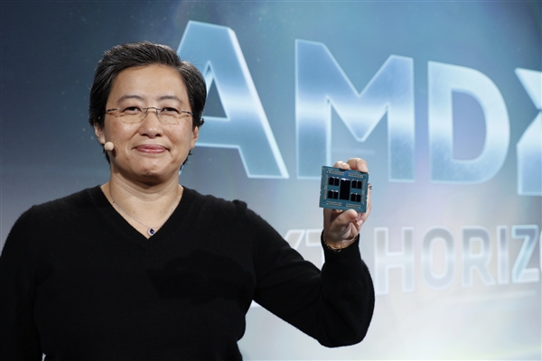 AMD苏姿丰联手台积电2nm Zen6霄龙:2026性能碾压Intel至强